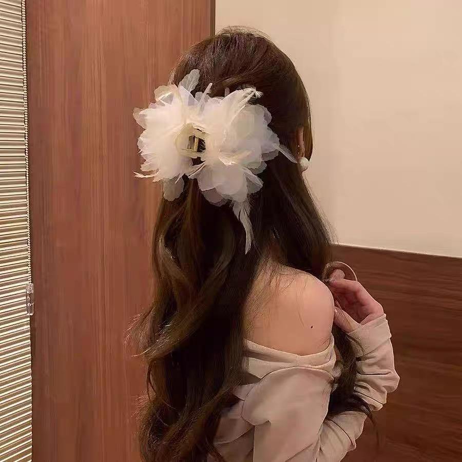 悦亮