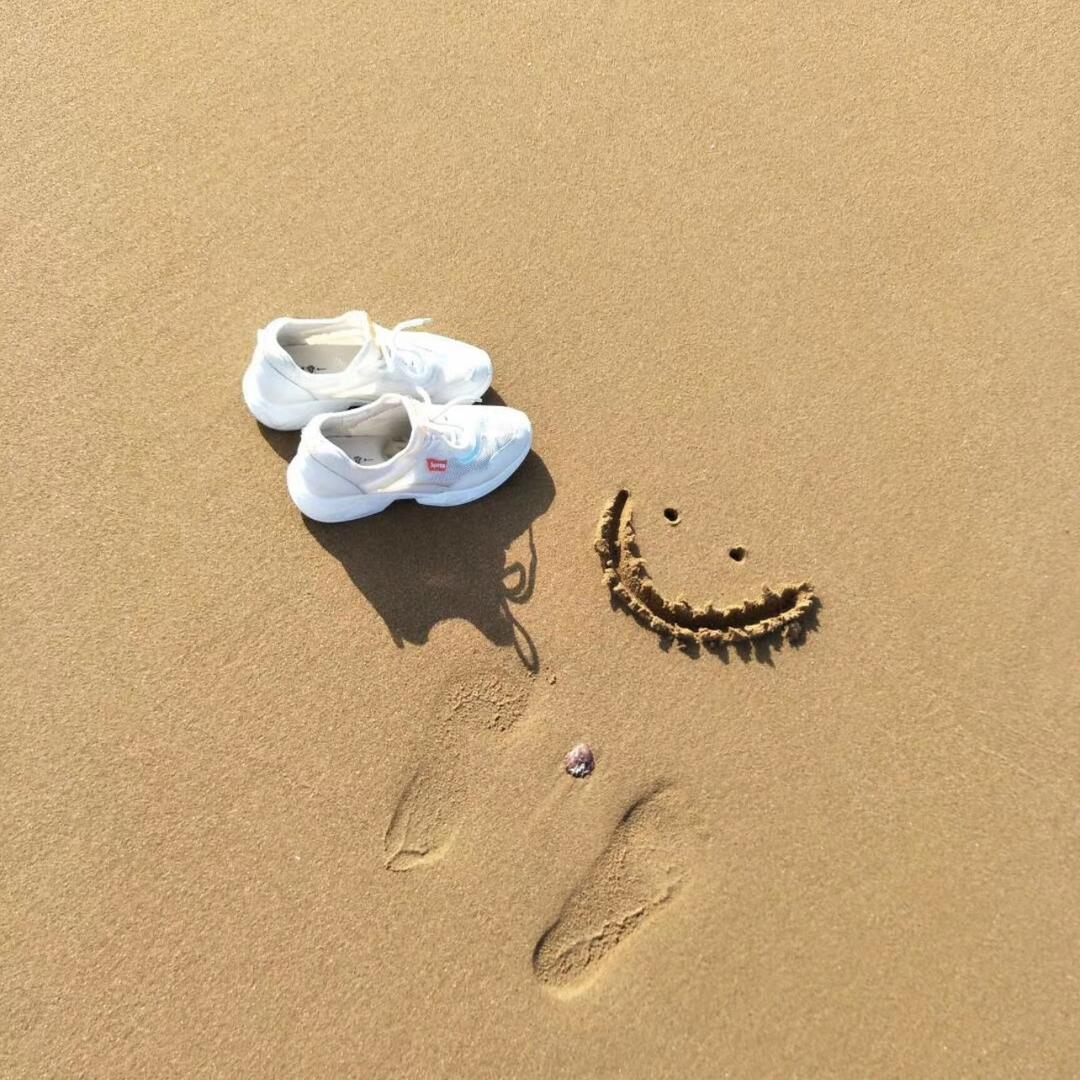 叫我郝一朵美丽的茉莉花～