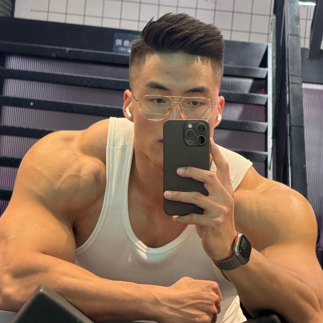 ⚡️IFBB PRO 苗帝豪