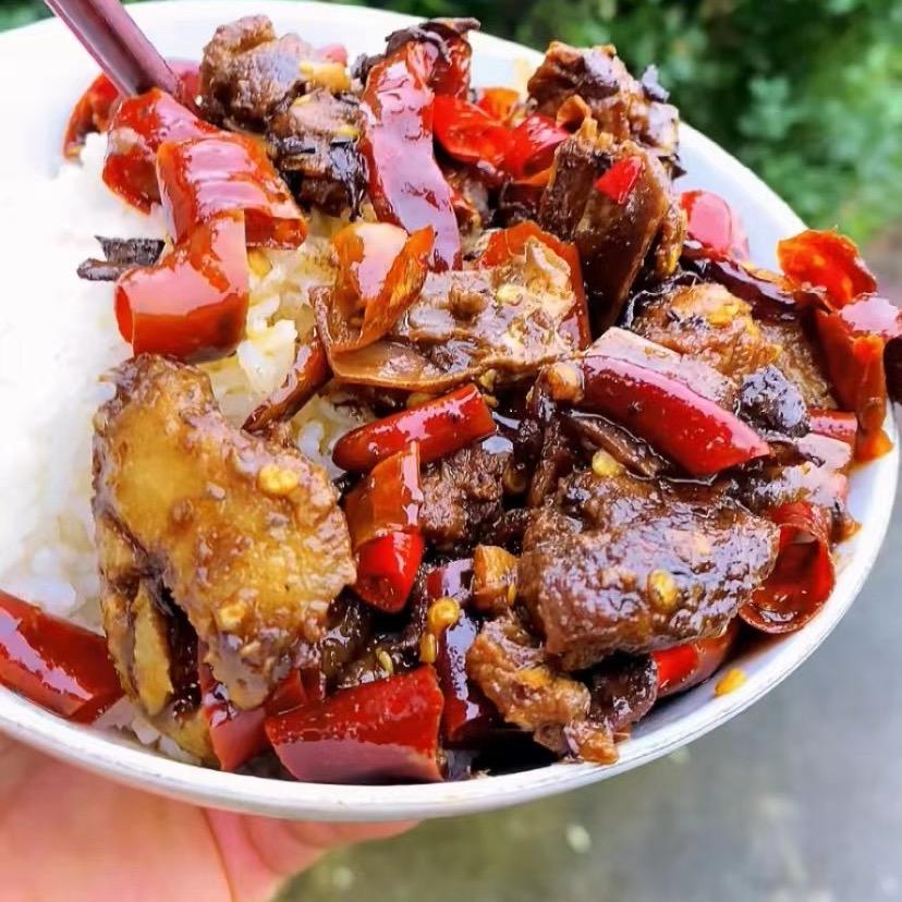 守村人欧阳柴火饭