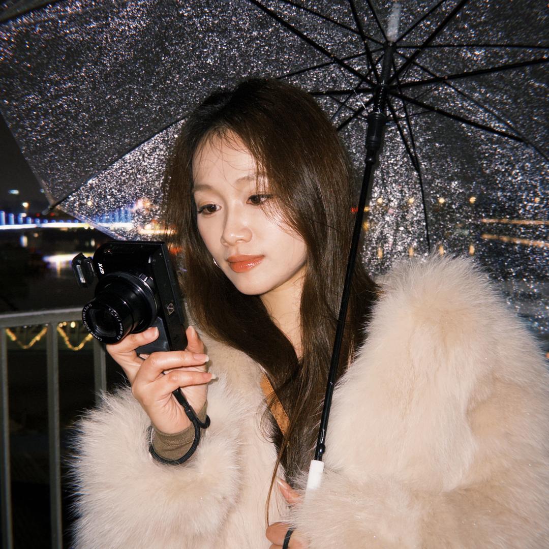 费小灵