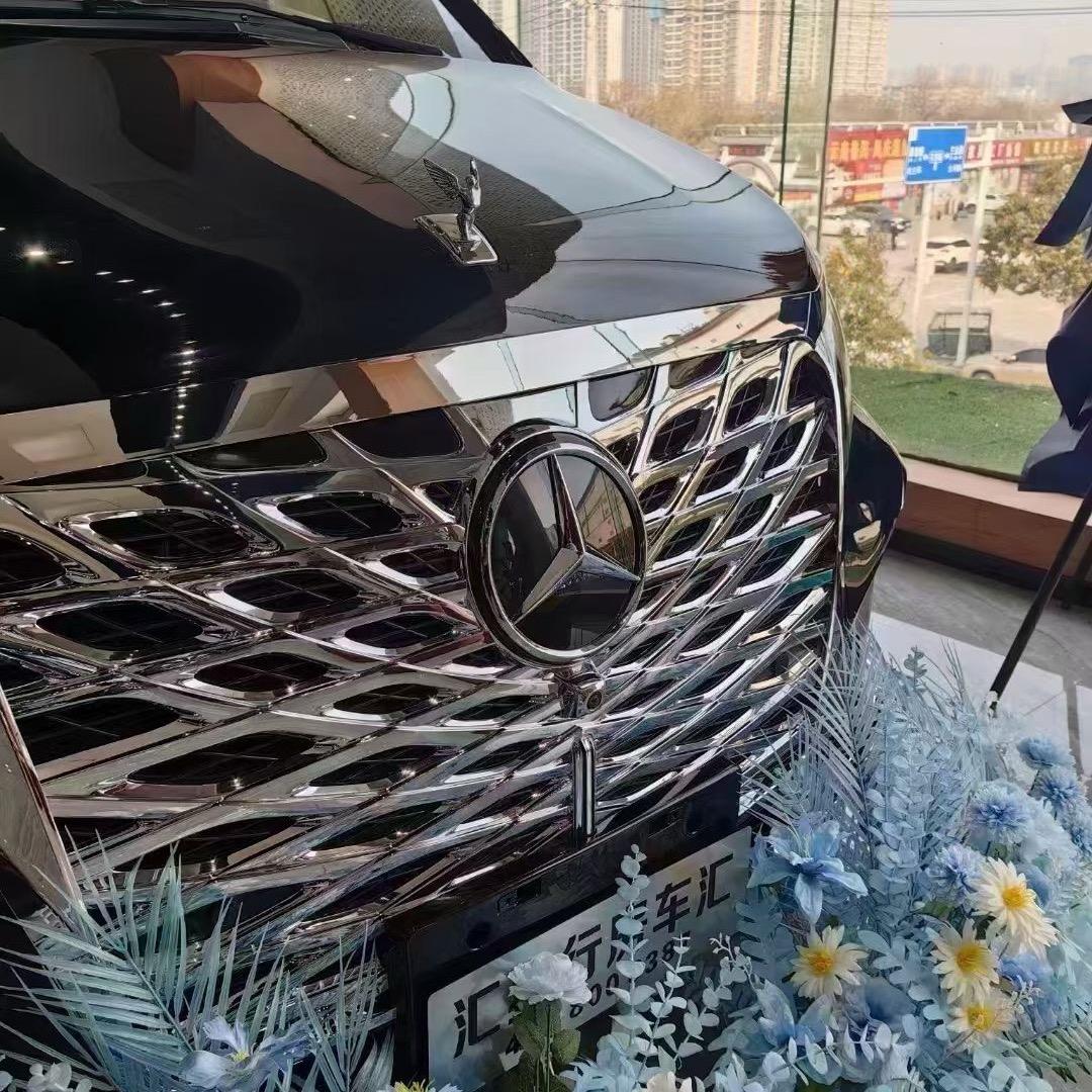 奔驰商务车小曲