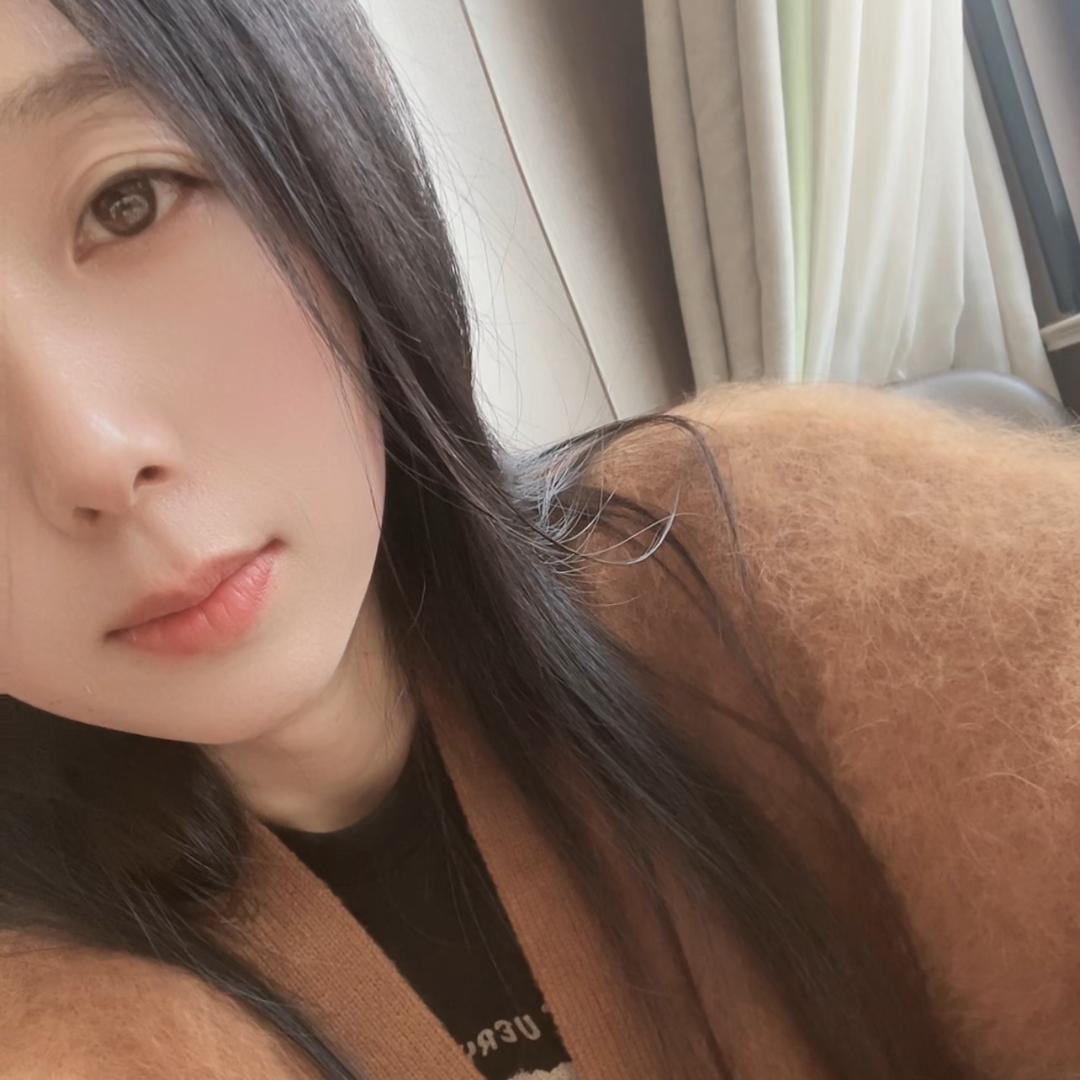俏伊人服饰