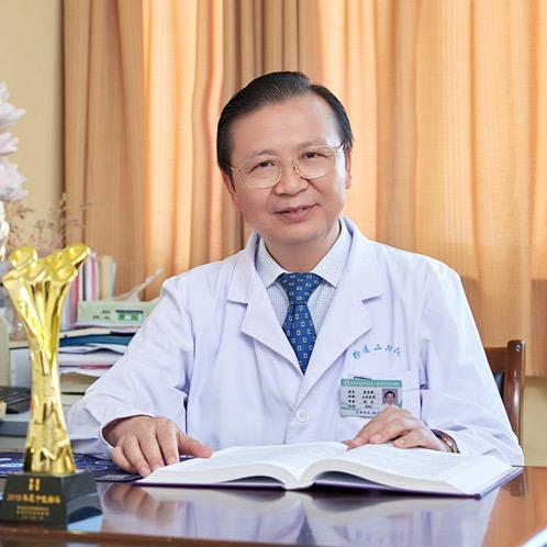眩晕专家荣良群主任