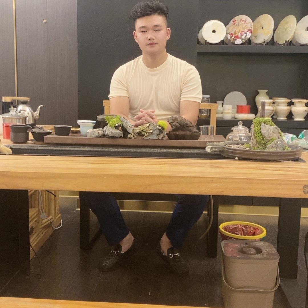 息县浩歌软装馆：灯具窗帘装饰画晾衣架墙布