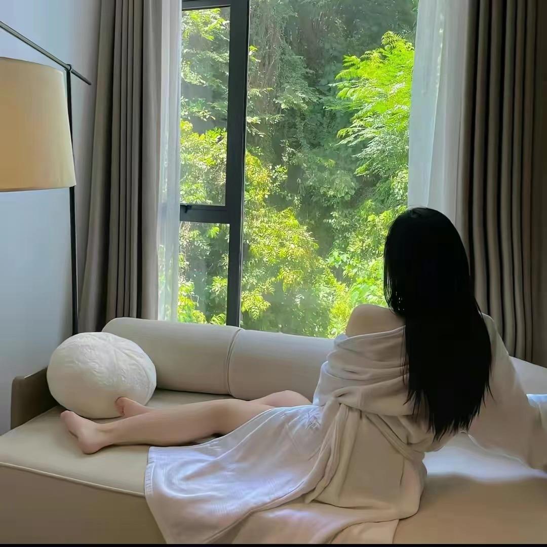 他小姨