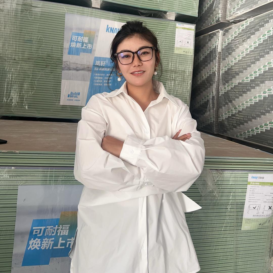 海拉尔辅材婷婷