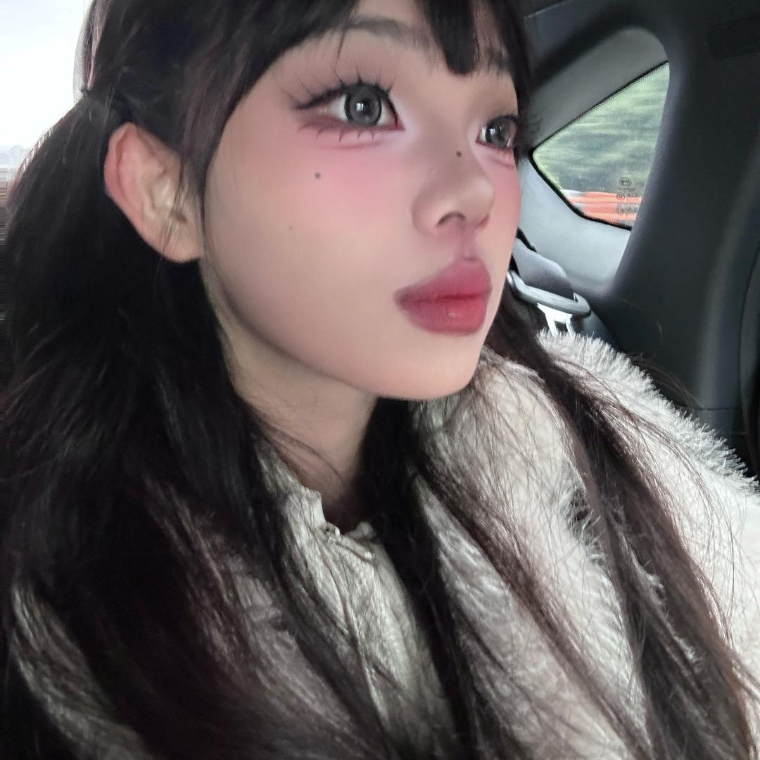 buki吖霸😈（已有闺）