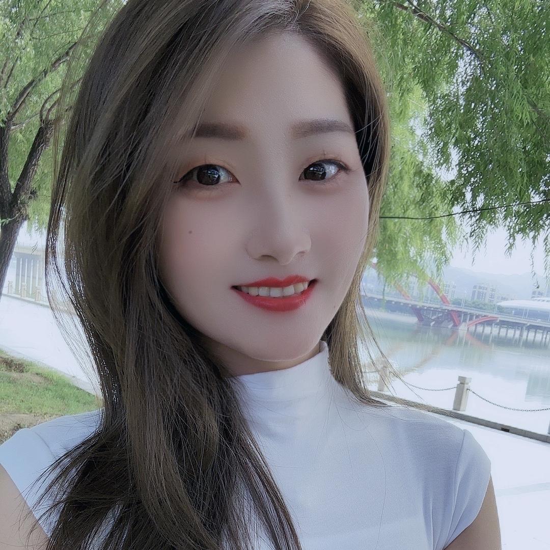 妍妍男装穿搭工作室