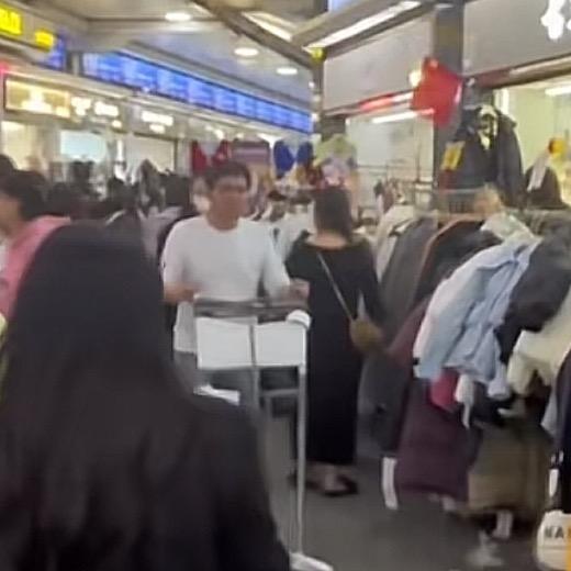 广州十三行风流倜傥