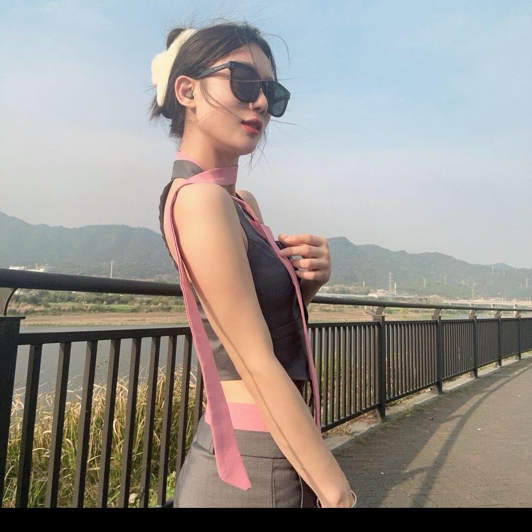 小聋女
