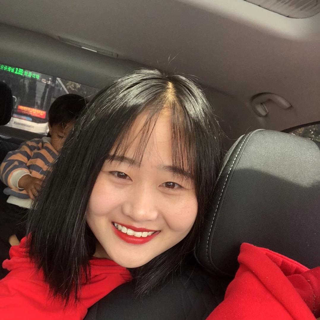 梅山路炸油条的小朋友