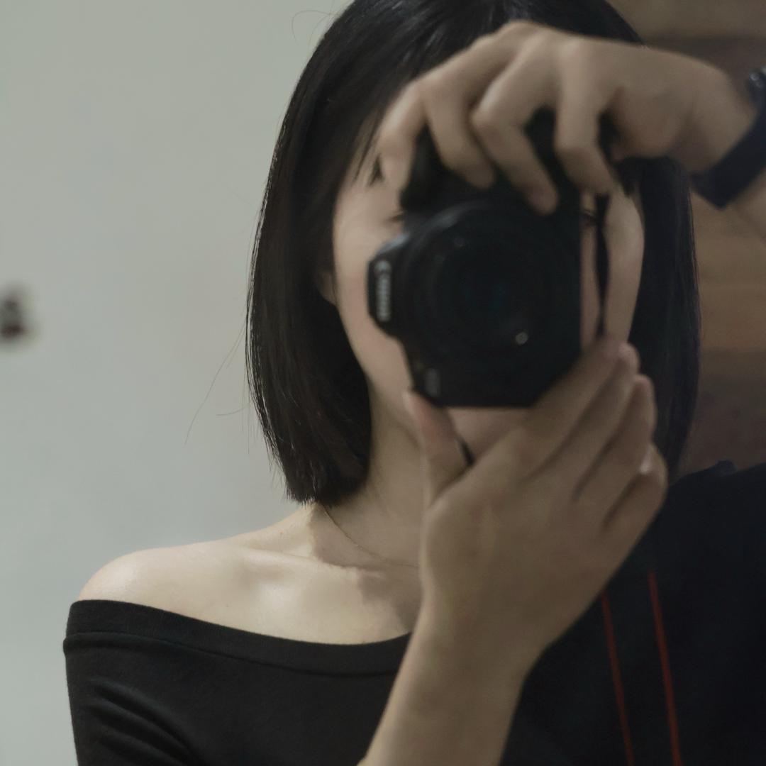 粉色
