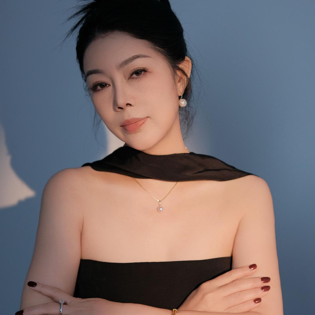 虾夫人的橱窗