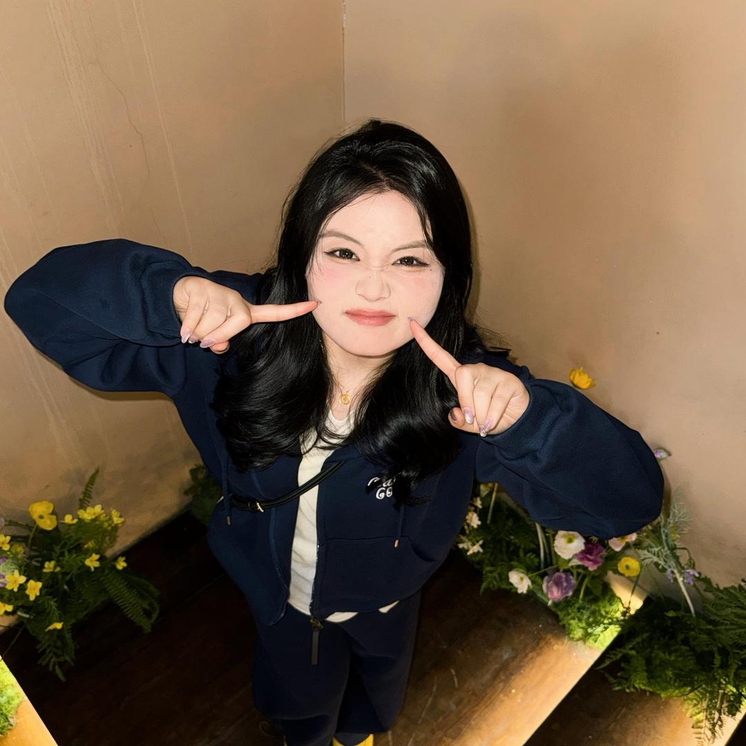 纯纯-_