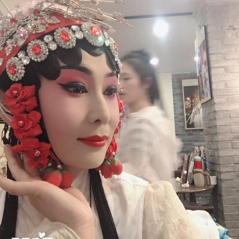 萍&水依依