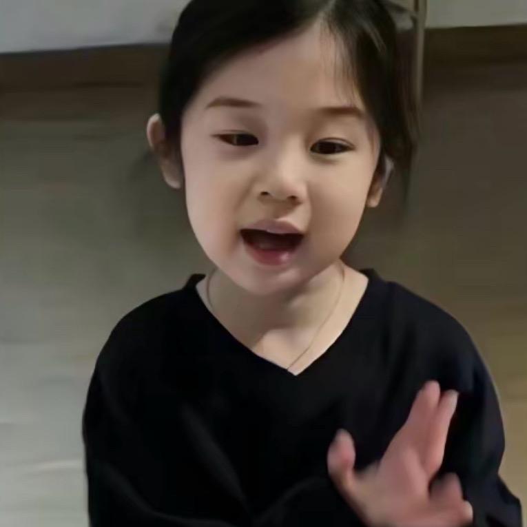 芳芳•