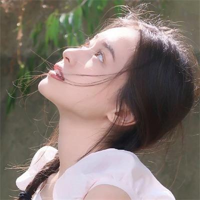 凝眸 牵不住时光