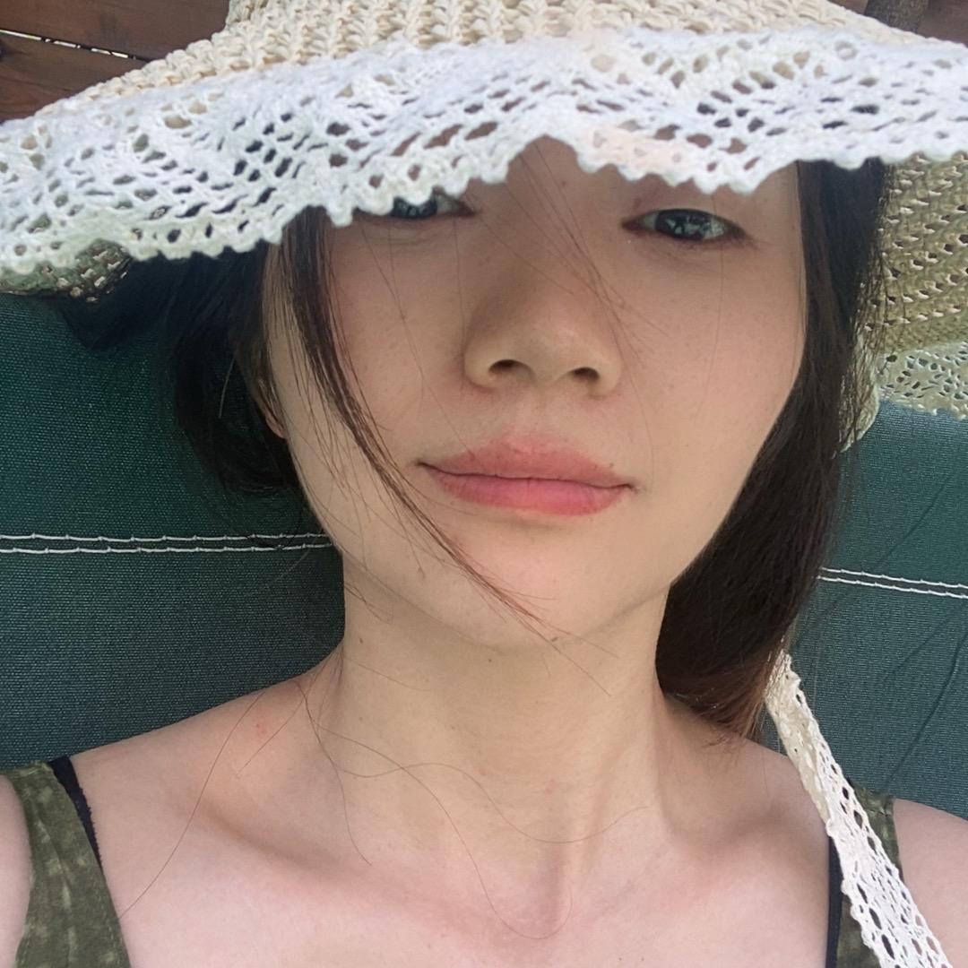 欣欣张
