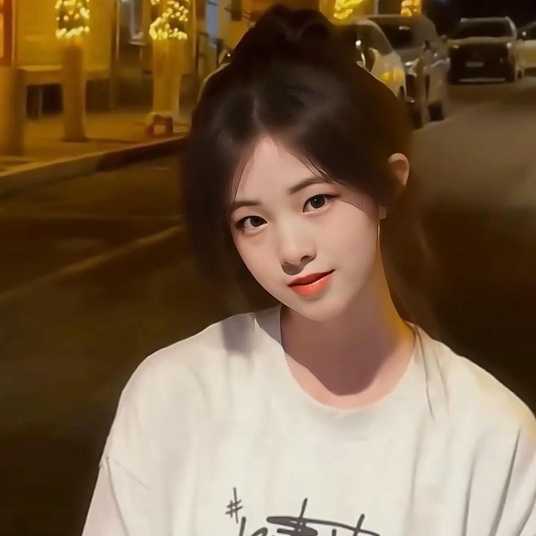 ^蔓蔓^