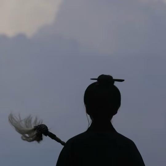 （龙铭）师兄