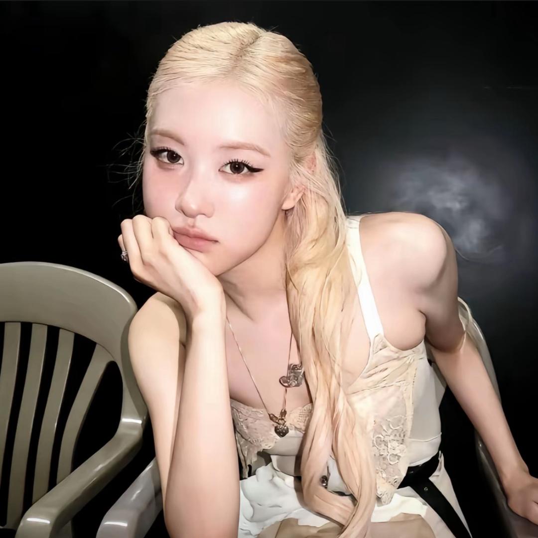 小鱼尾巴੭