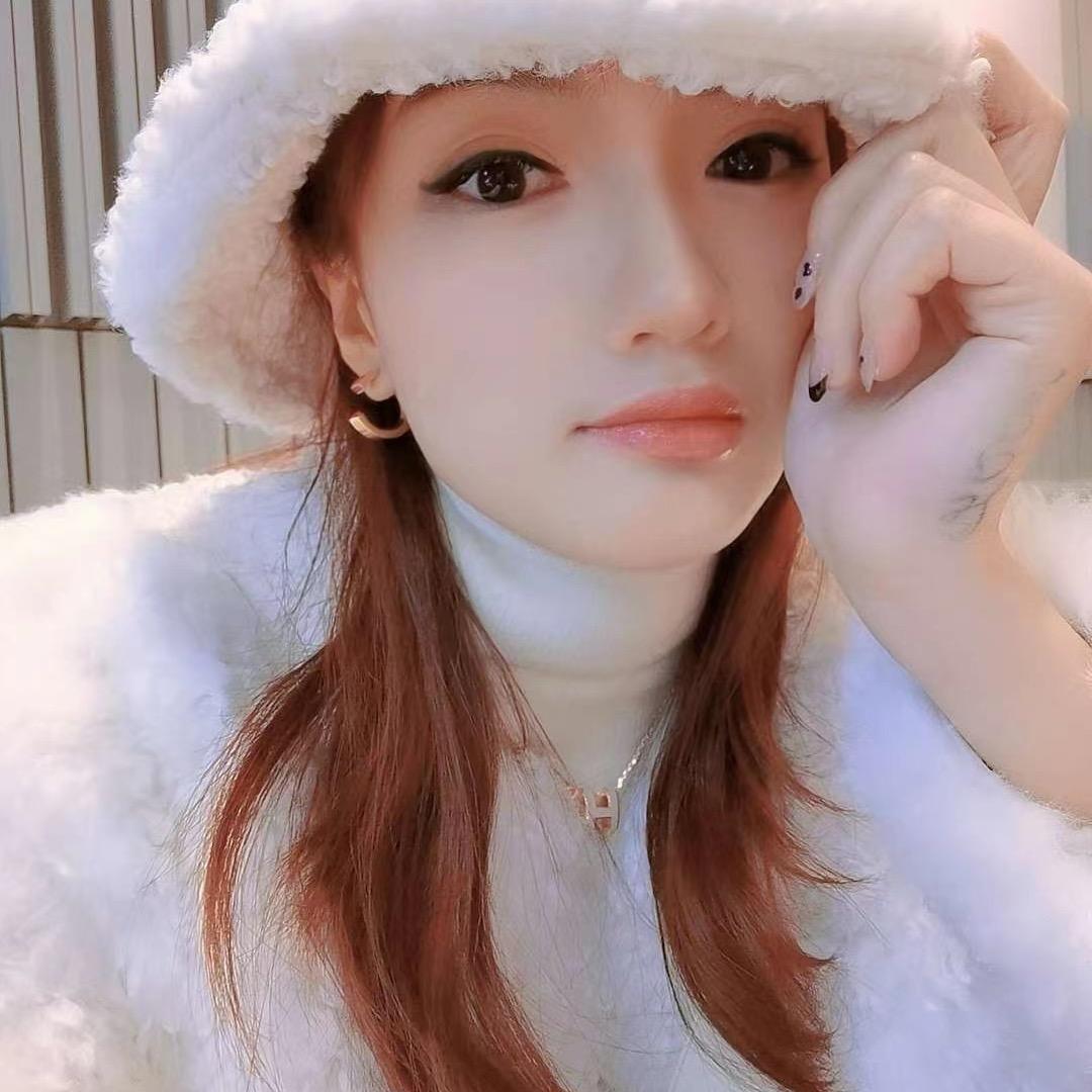 .MiMi. Lee.