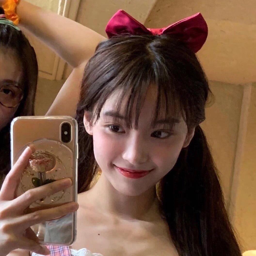 瑶妹奶呼呼