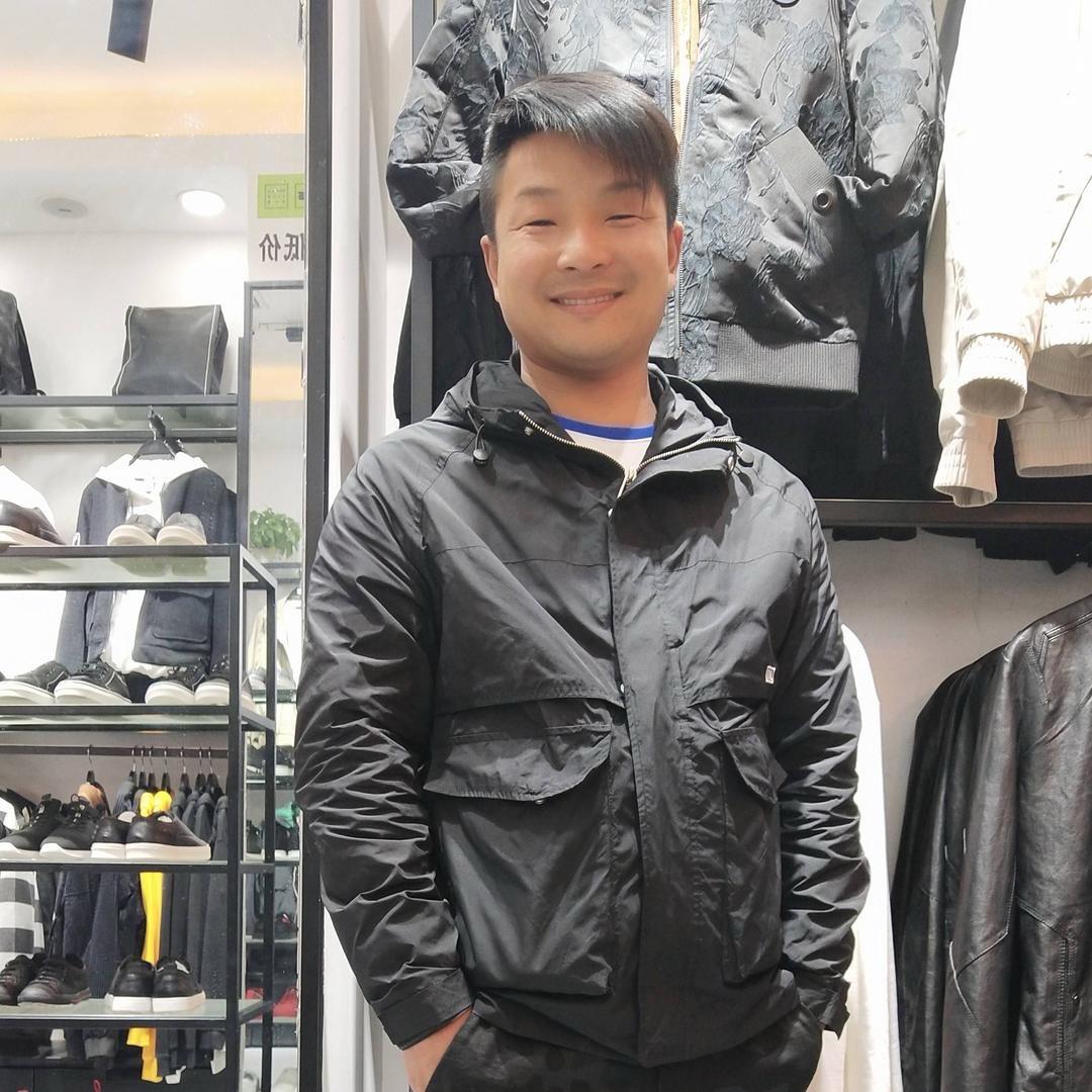 周雕