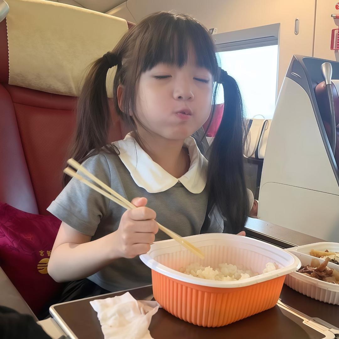 小刘酱ovo.