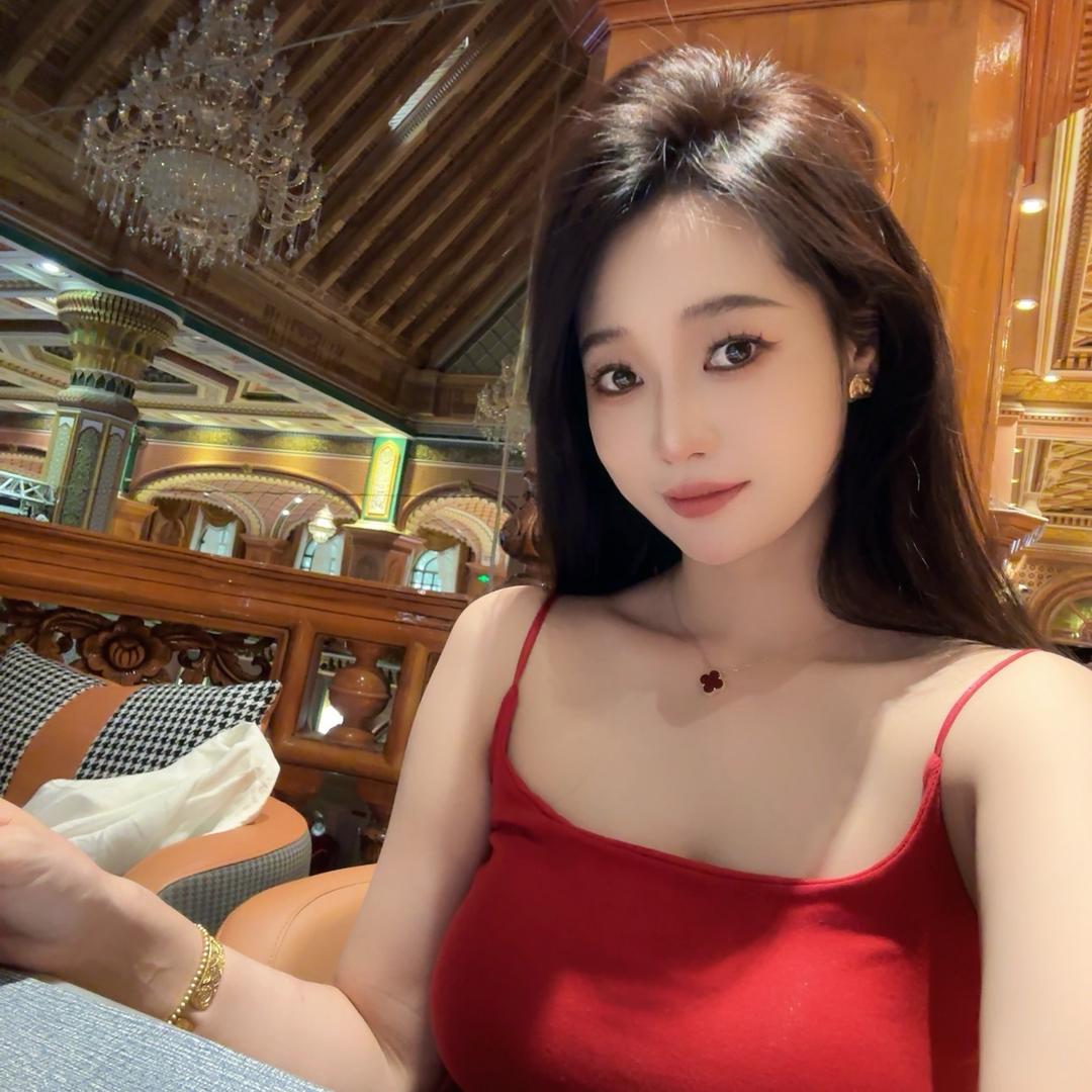 初见 💫
