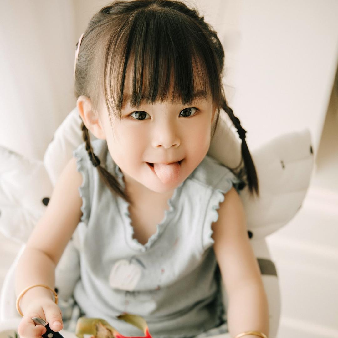 是yiyi小朋友