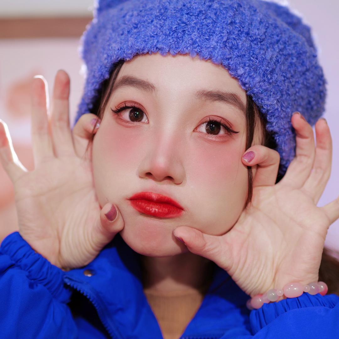 小芸逗逗
