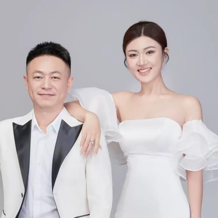 妍伊夫妇爱好物