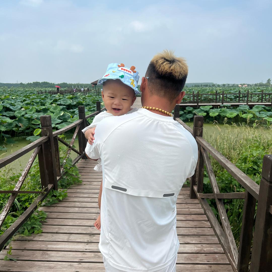 麻辣小伙子（带娃中）