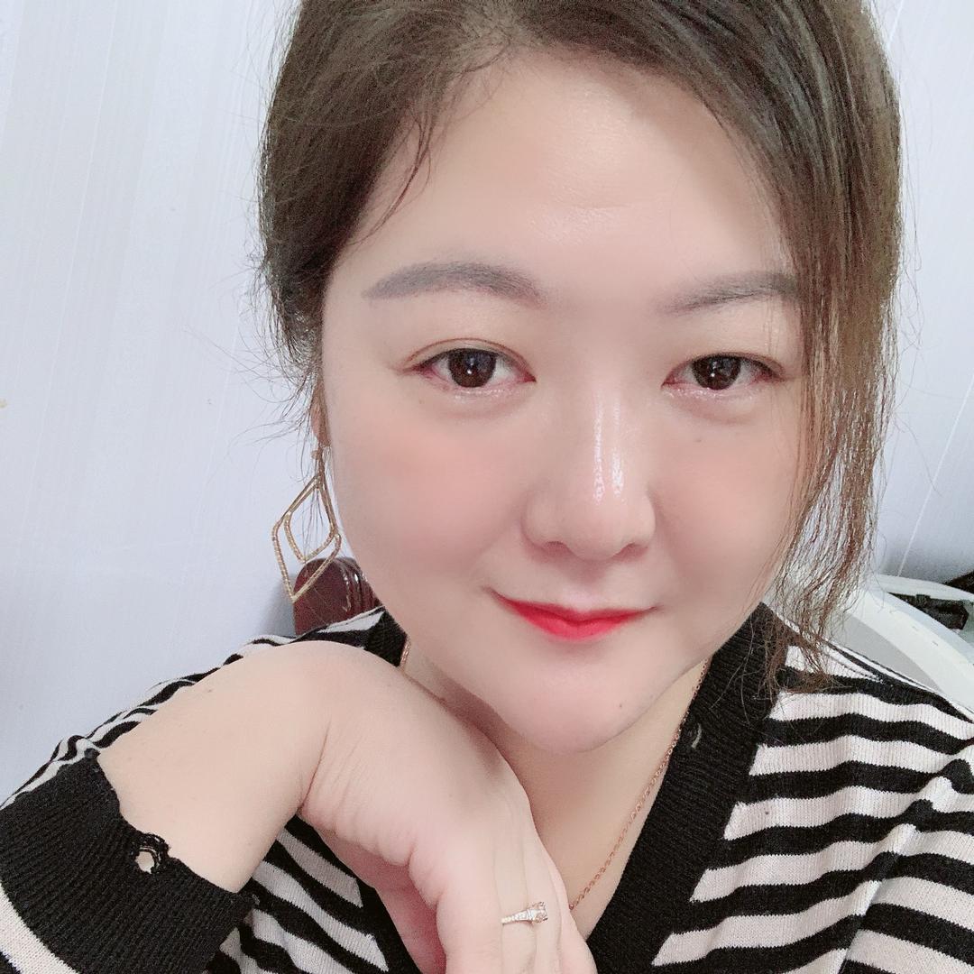 依露含香（请勿连赞，拒私聊）
