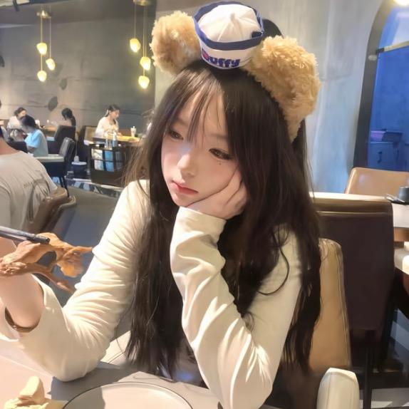 忧郁小土豆^ .