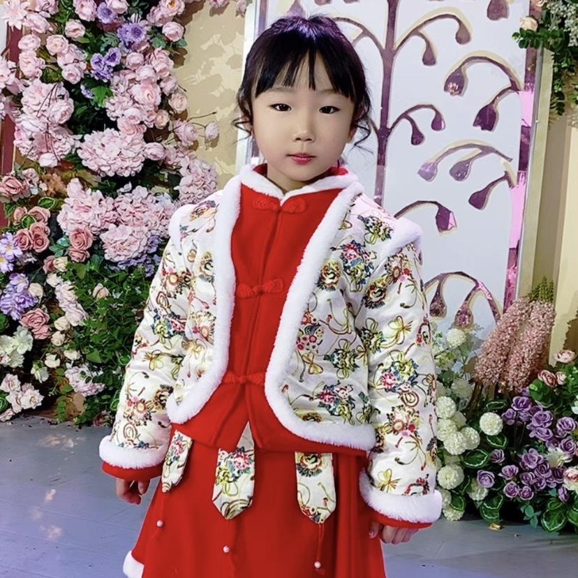 萌宝穿搭服（瑶瑶）