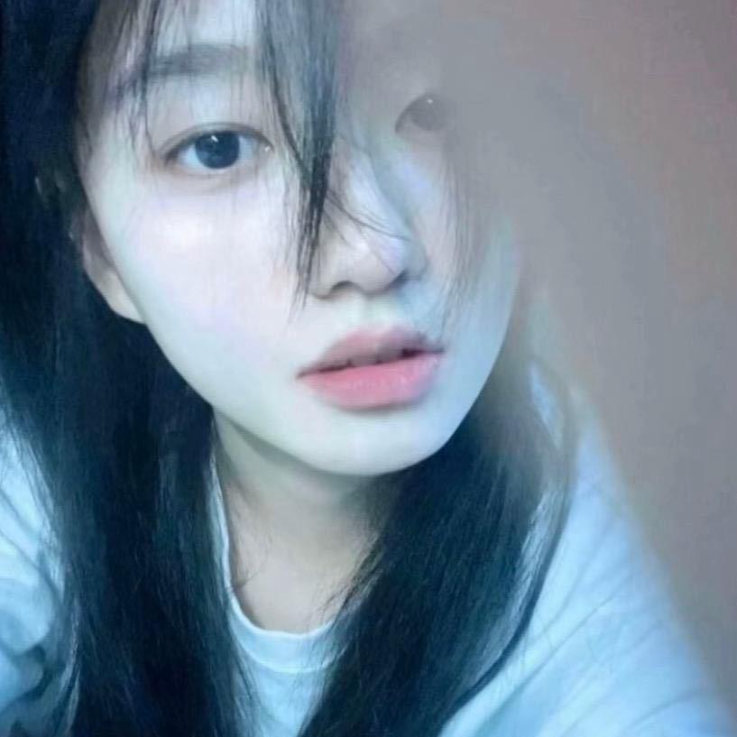 姜月.