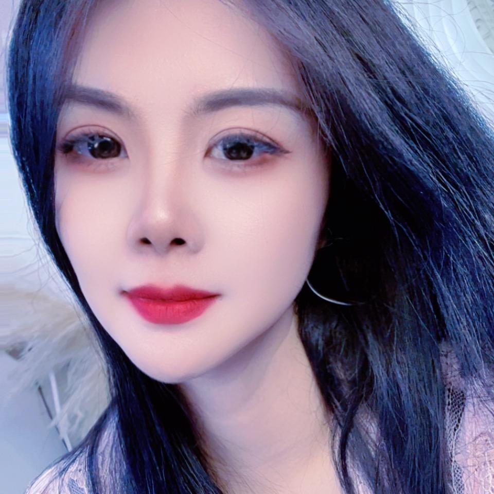 蓝小姐😈
