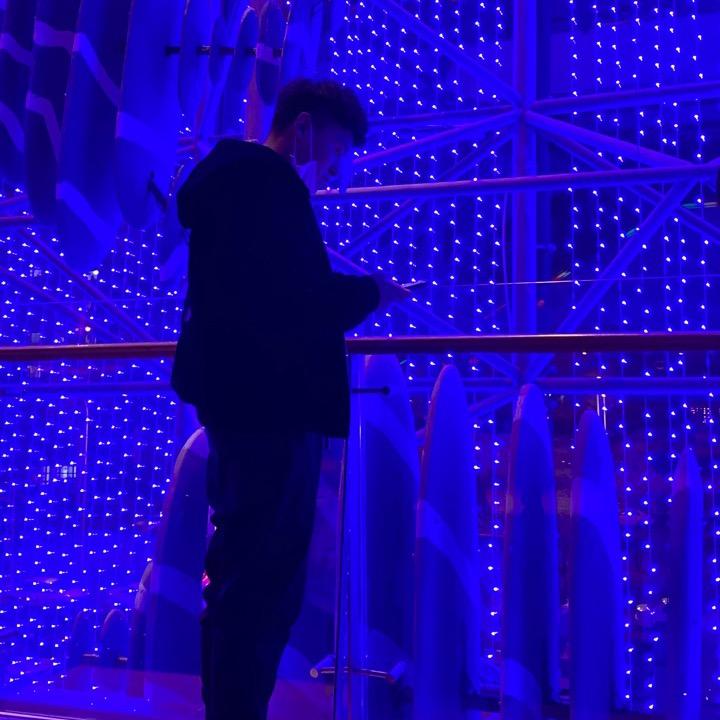 A_鹏