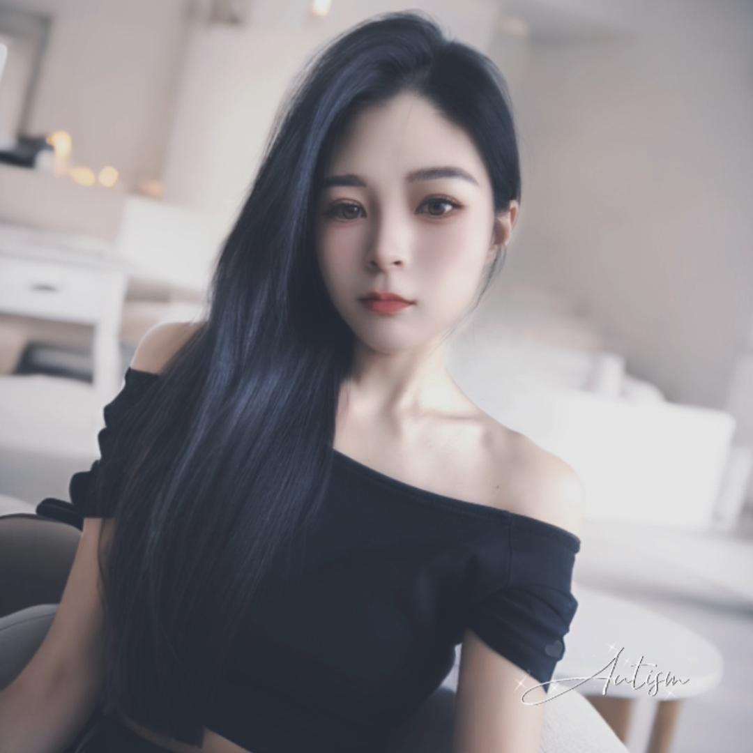 💋 .  JW