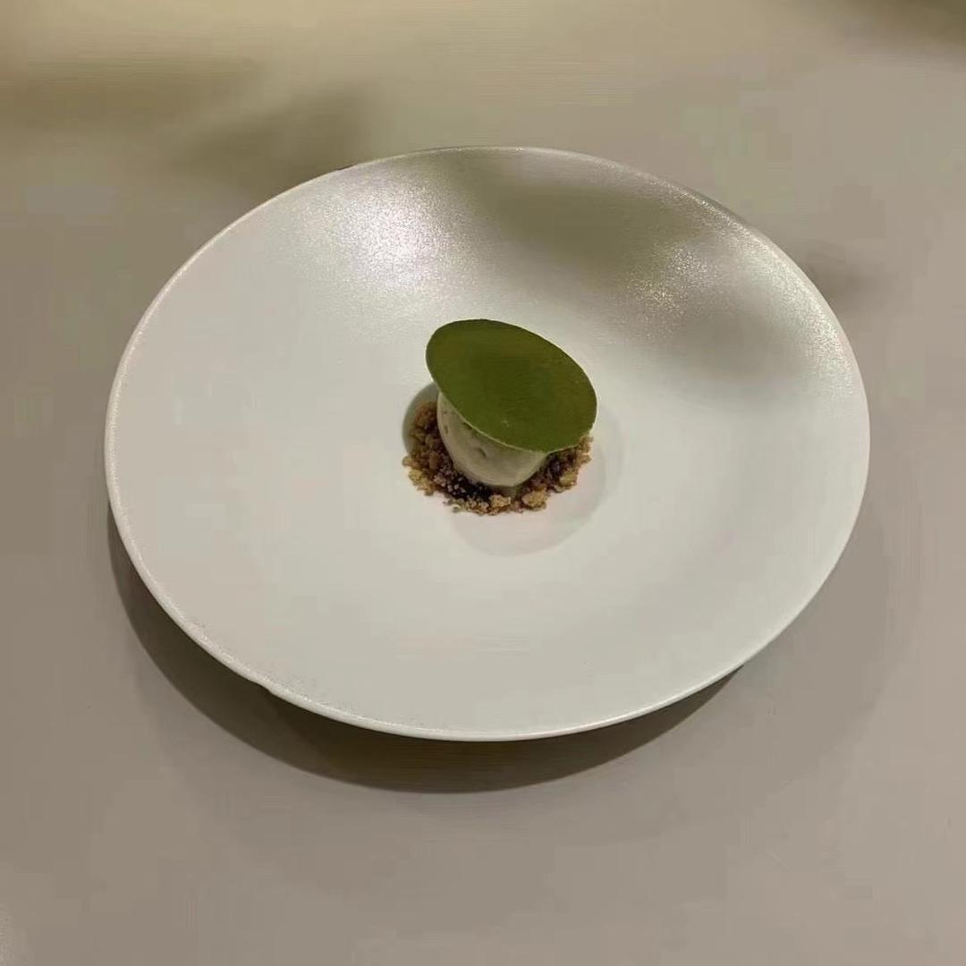 西安伊one韩系女装批发店