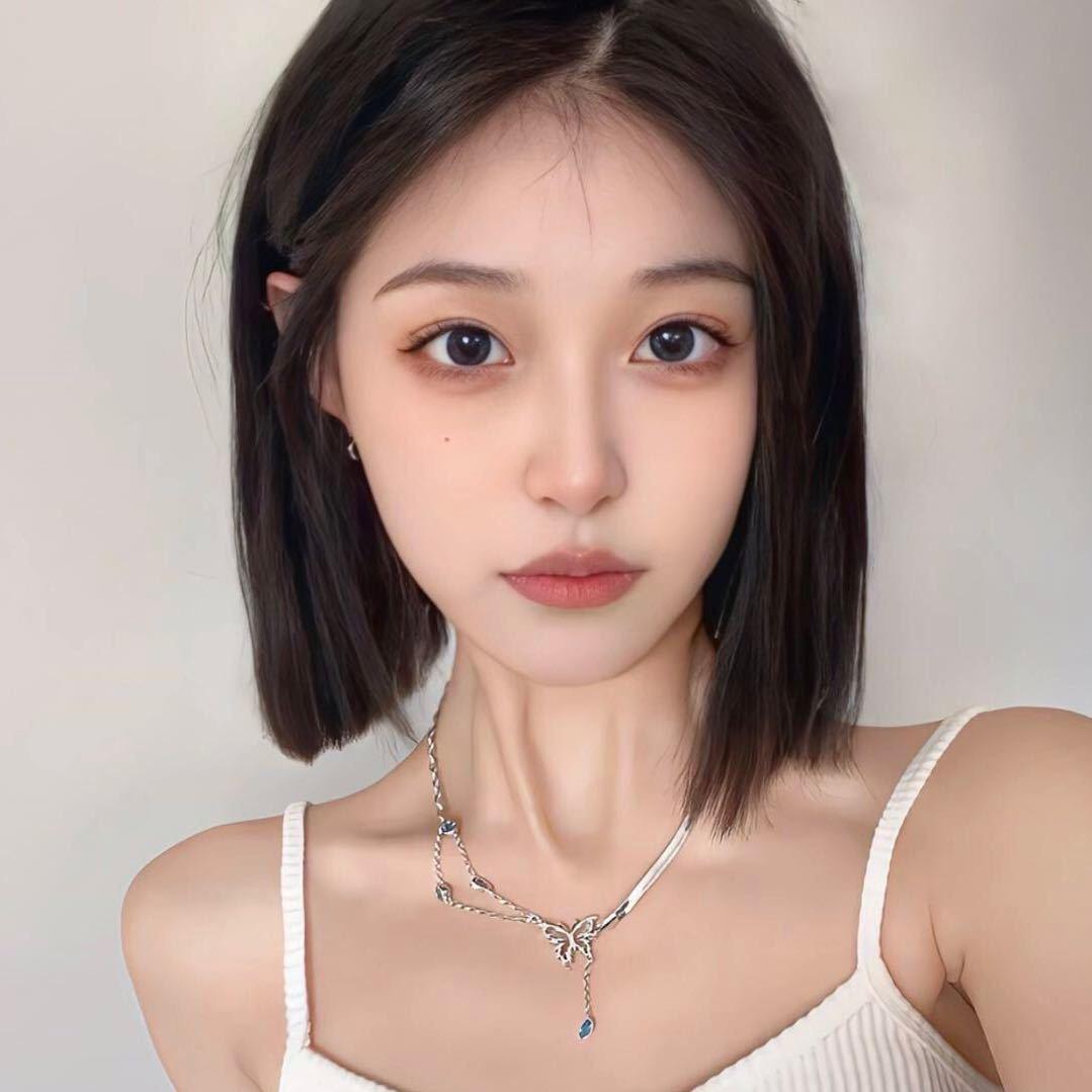 林伊伊.