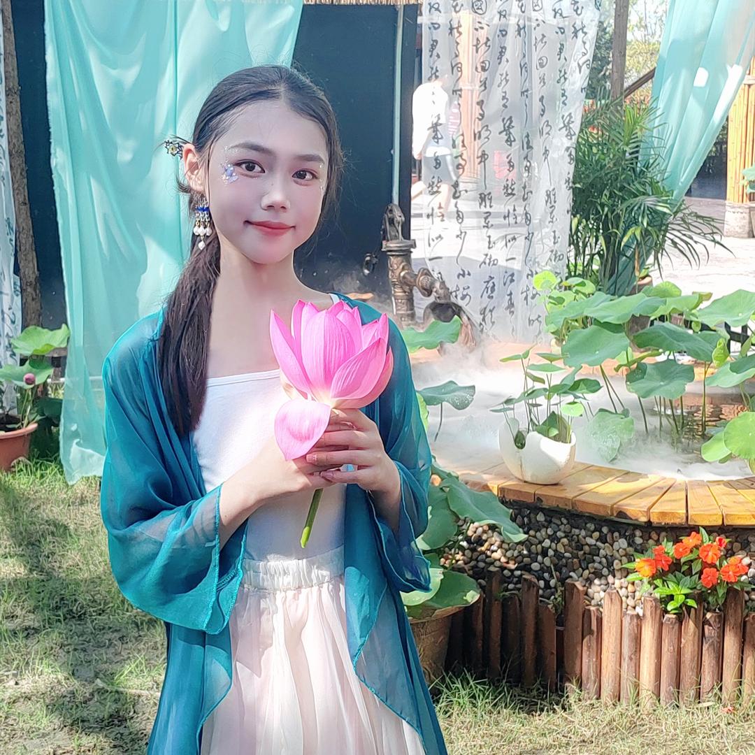 悦💃