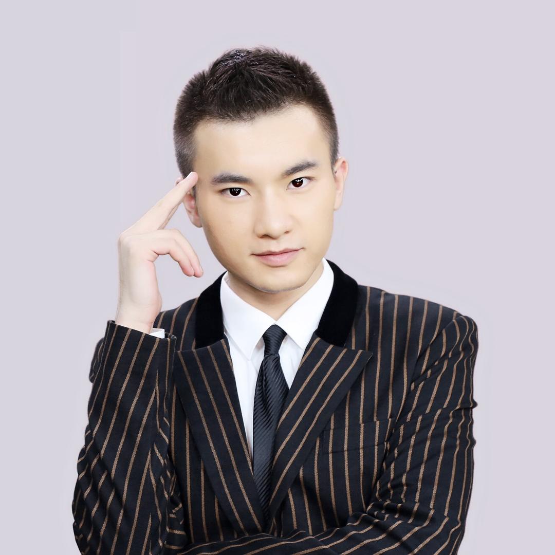 设计师龙哥