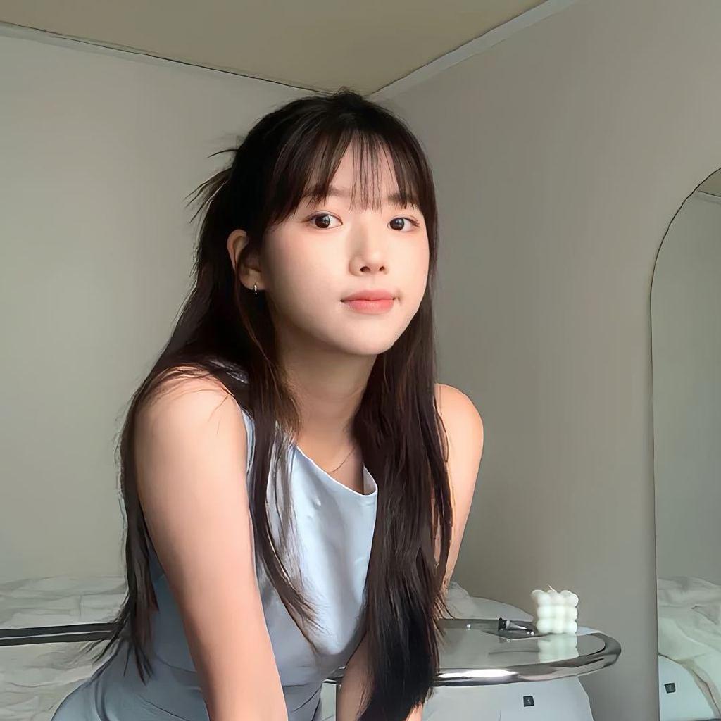 美女怎么会emo