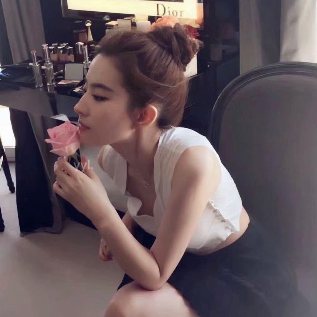 晚秋雀