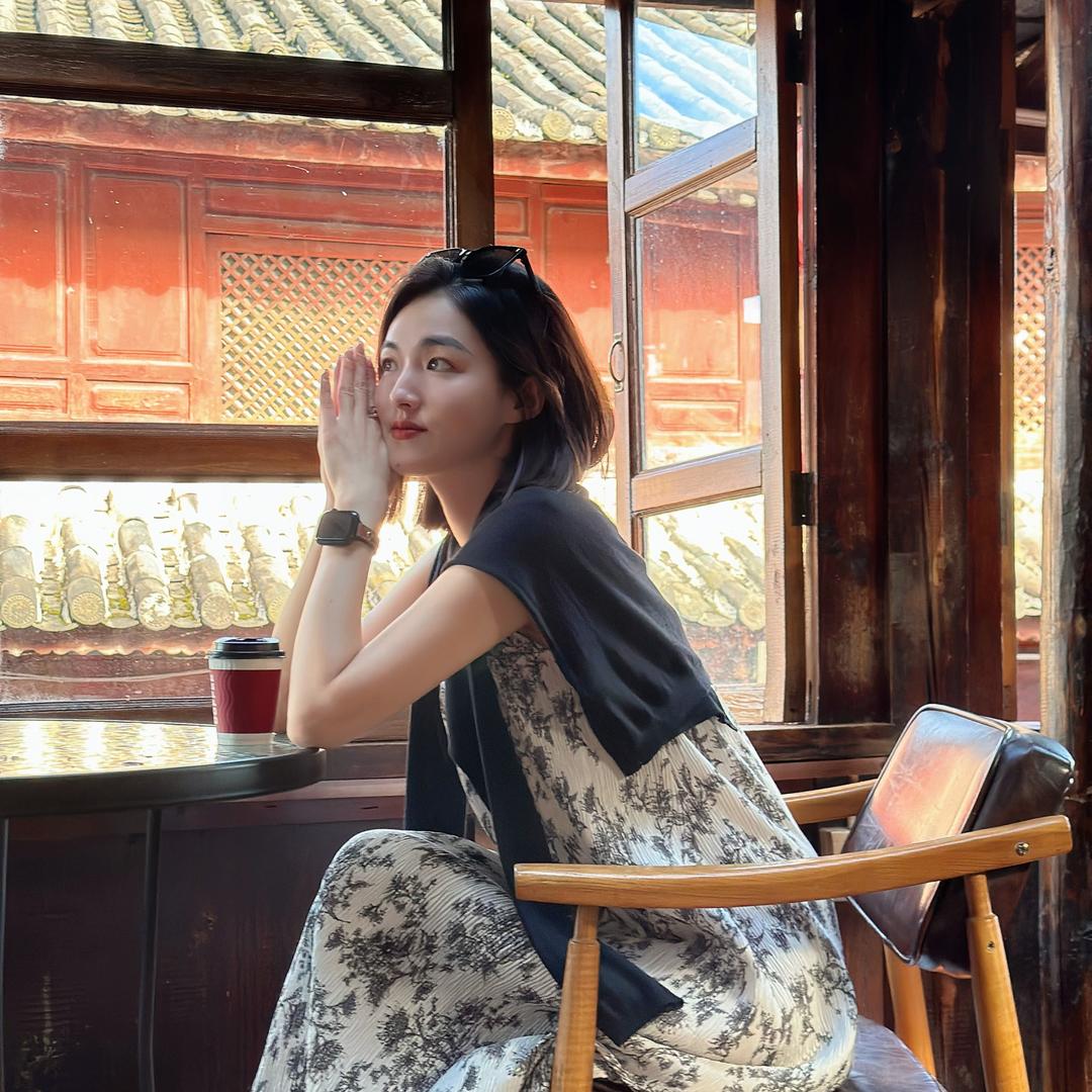 听薇女装