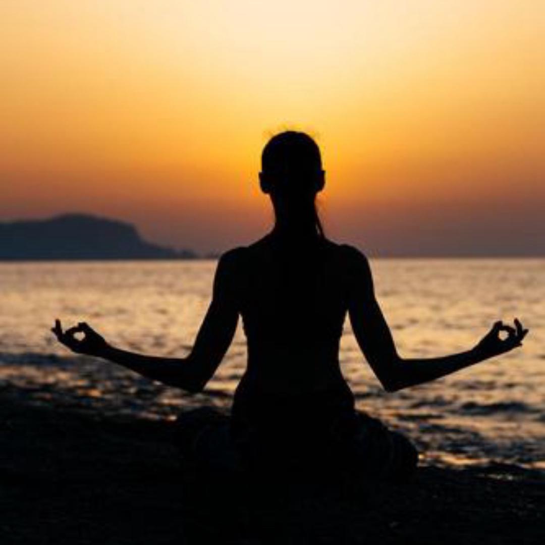 长腿妹（爱瑜伽🧘）